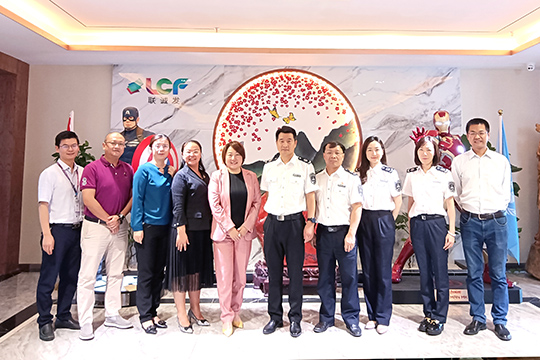 周五質(zhì)量強(qiáng)企服務(wù)日 寶安市場(chǎng)監(jiān)管局走進(jìn)悟空體育