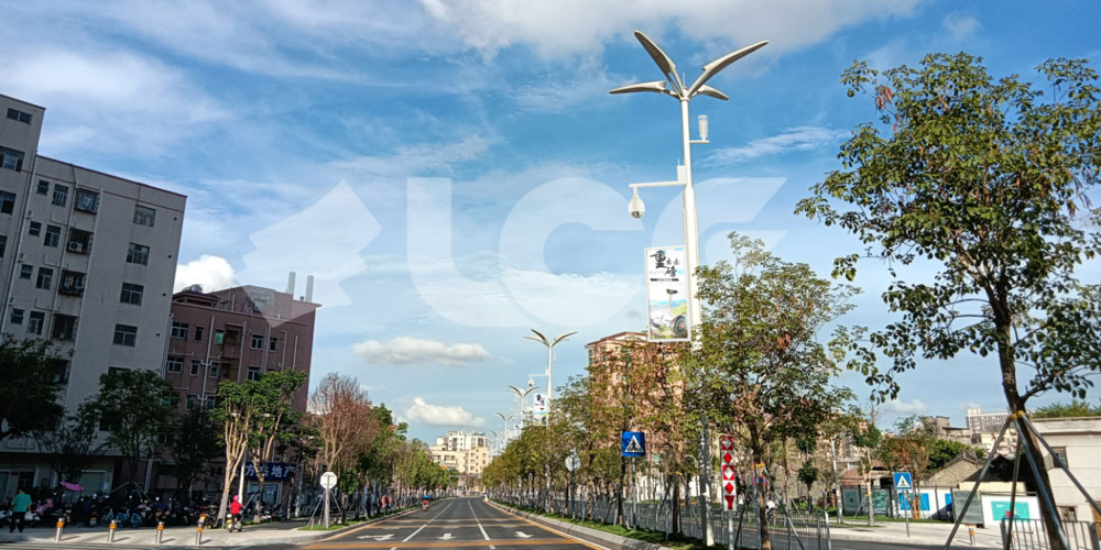 深圳寶安智慧燈桿項(xiàng)目2.jpg 深圳寶安智慧燈桿項(xiàng)目2.jpg