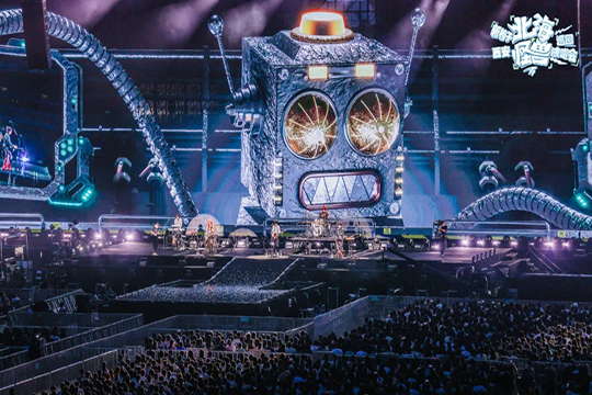 燃爆雙城！悟空體育大屏助力房東的貓、新褲子樂隊打造璀璨視聽盛宴